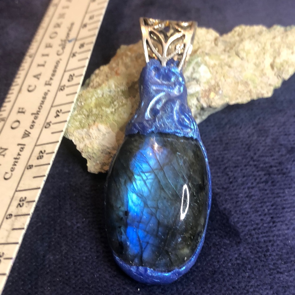 Labradorite Pendant